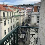 Sao Jorge Castle View *